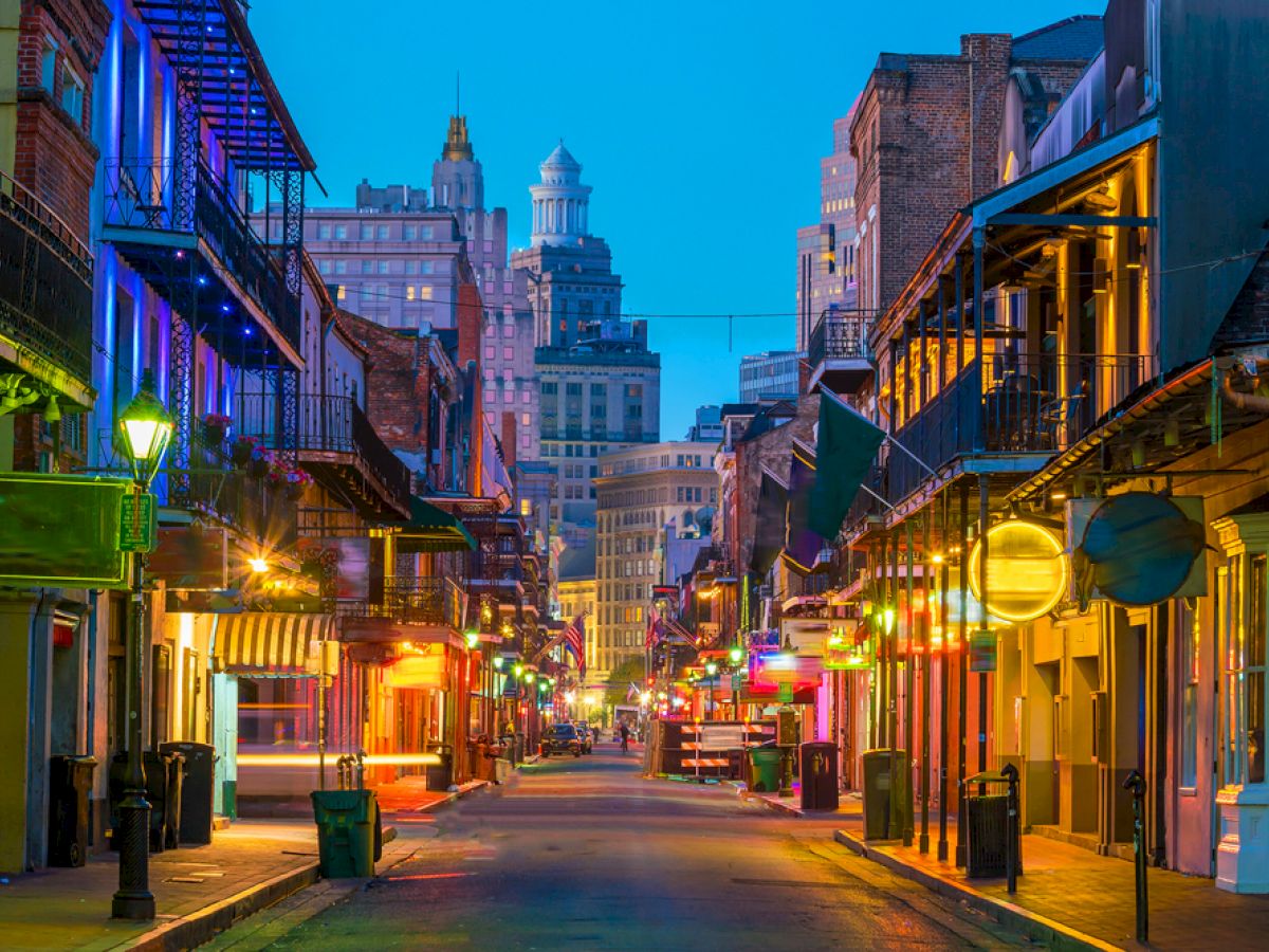 hotels near bourbon street