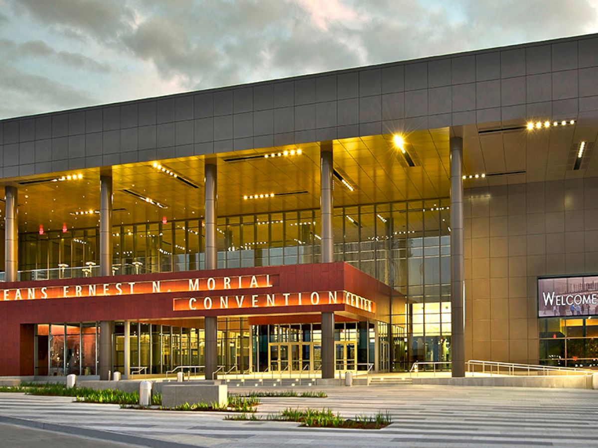 q-c-hotel-new-orleans-near-ernest-convention-center