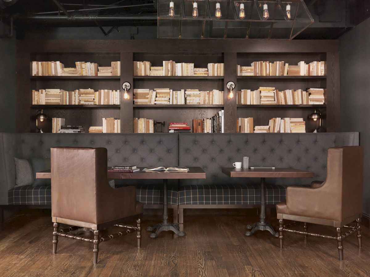Q&C HotelBar New Orleans, Autograph Collection®