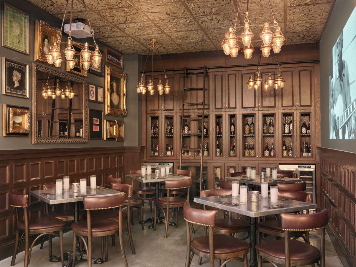 Q&C HotelBar New Orleans, Autograph Collection®