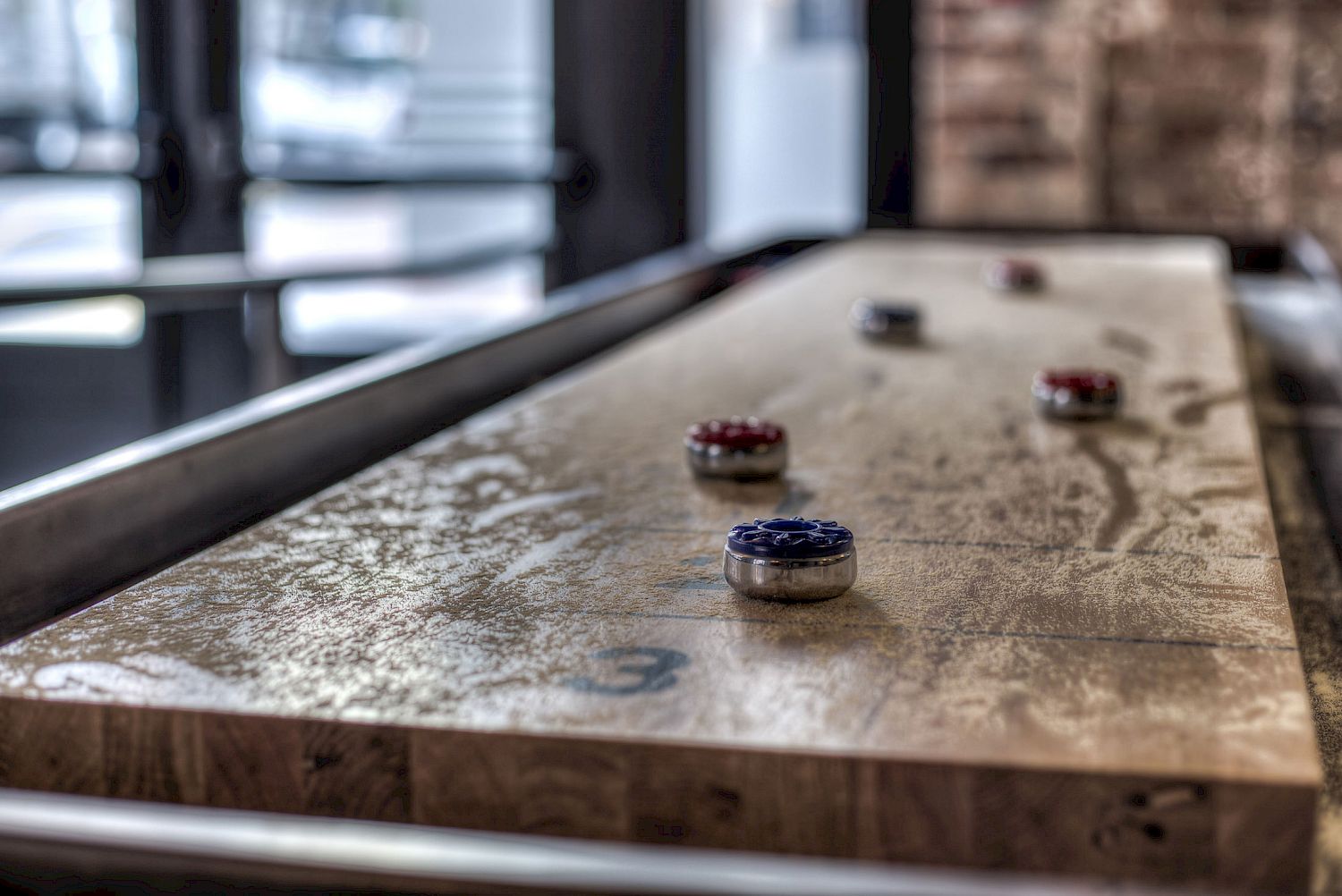 Amenities & Services Canoga Hotel In Los Angeles California